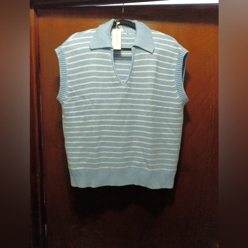 Epretty NWT Woman's Sleeveless Collared Sweater Vest  Size XL Preppy/Chic